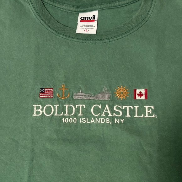 Boldt Castle T-shirt - Picture 2 of 5